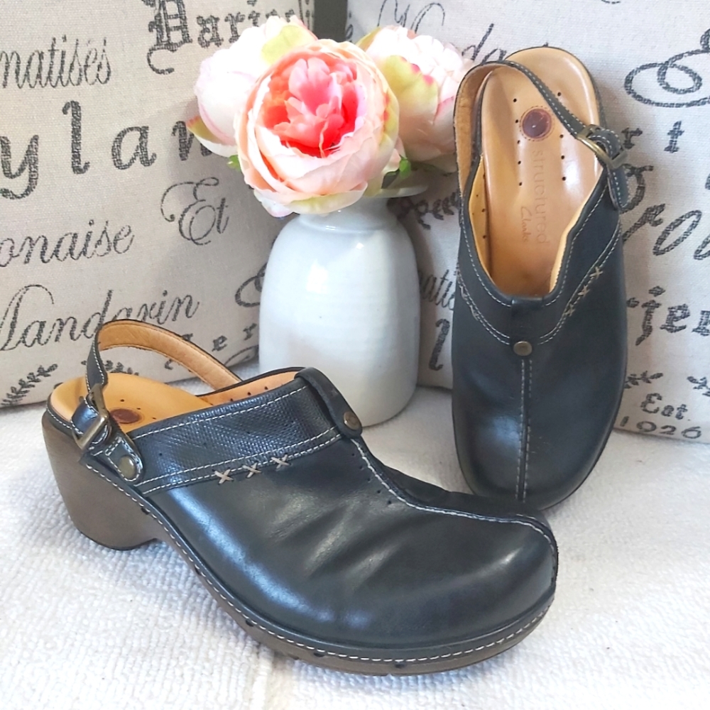 Clarks black leather clogs mules sling back sandals heels